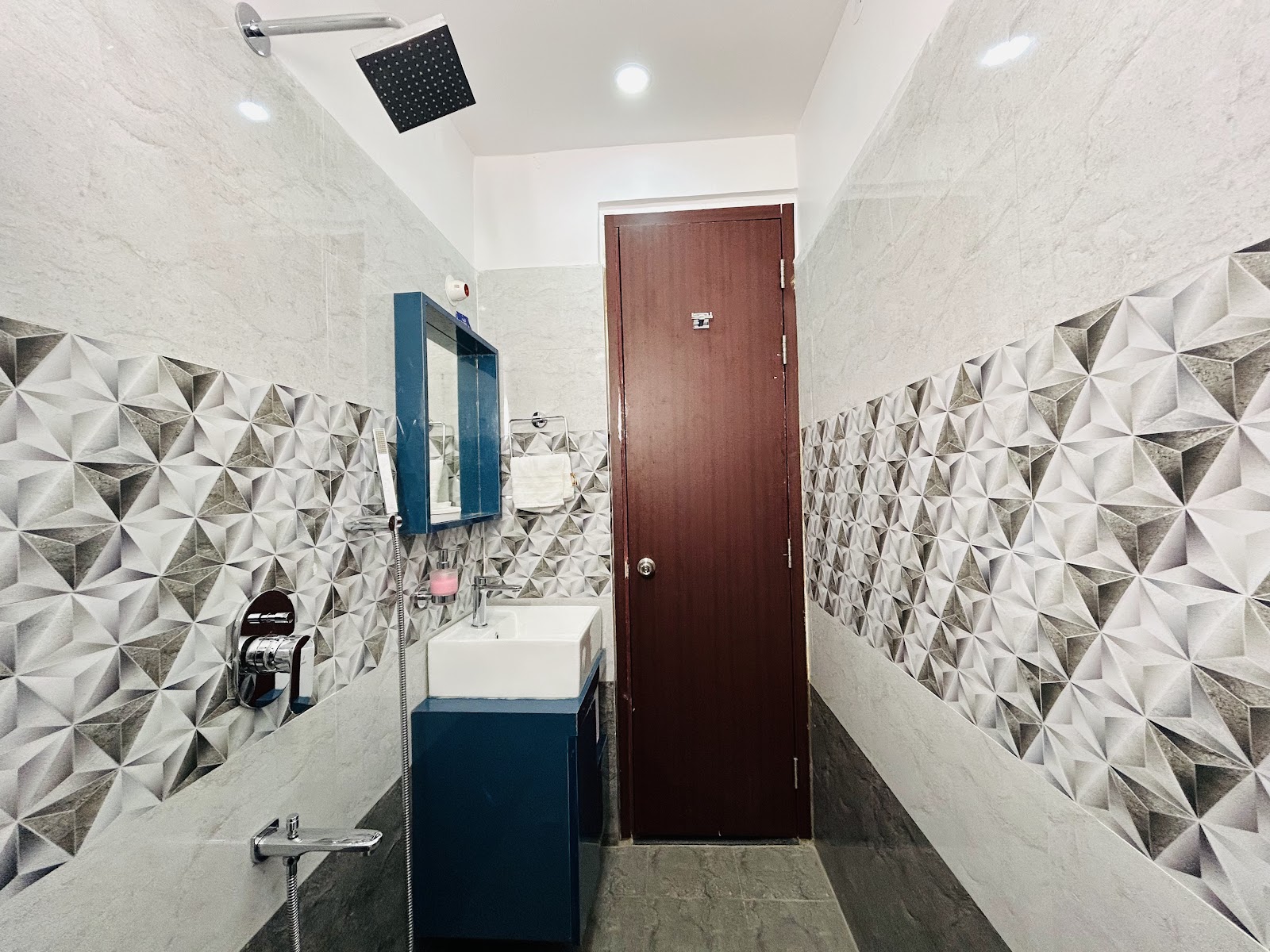 Royal Premium Deluxe guest room