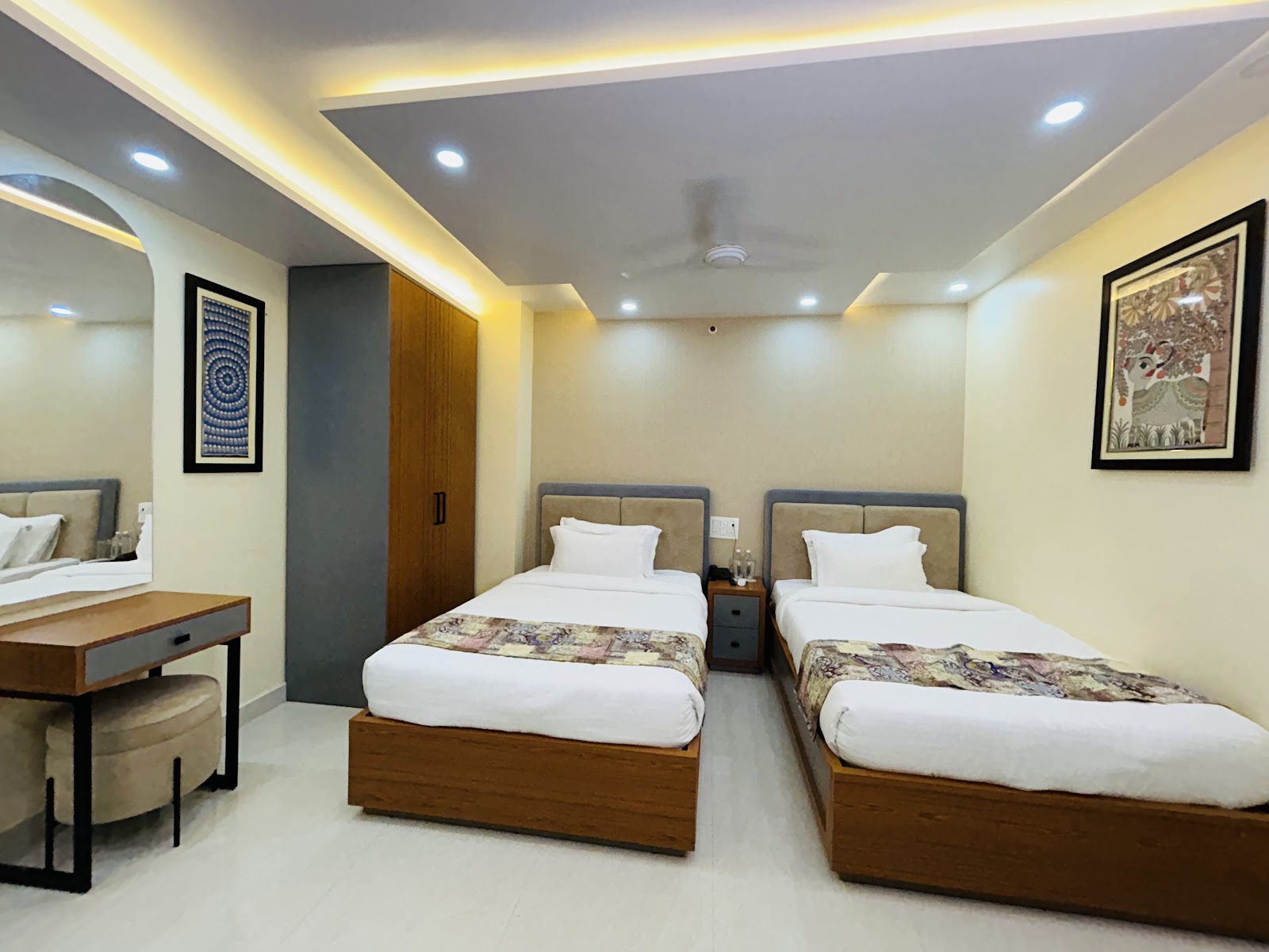 Heritage Deluxe double-bed guest room